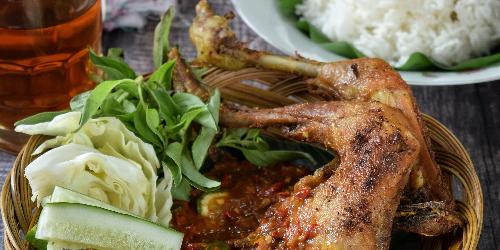 Depot Makan Yoenz: Santapan Harian yang Menggugah Selera di Jantung Cilacap